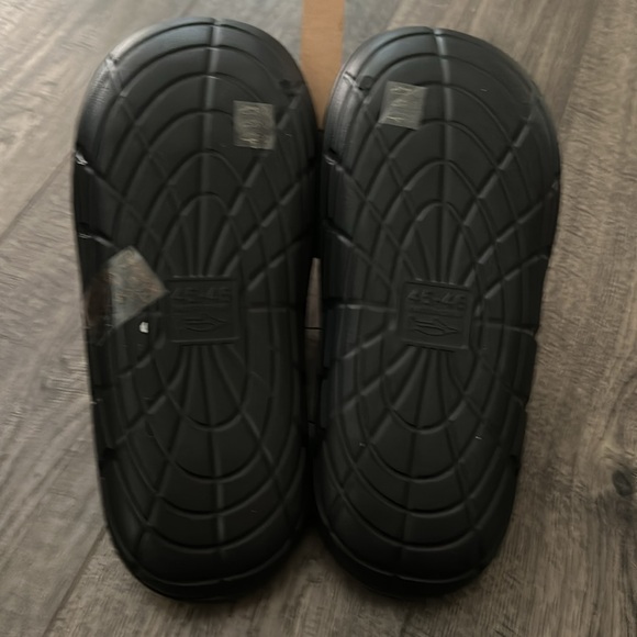 Madden SLIDE SANDAL IN BLACK RUBBER Sz 11 - Picture 8 of 10